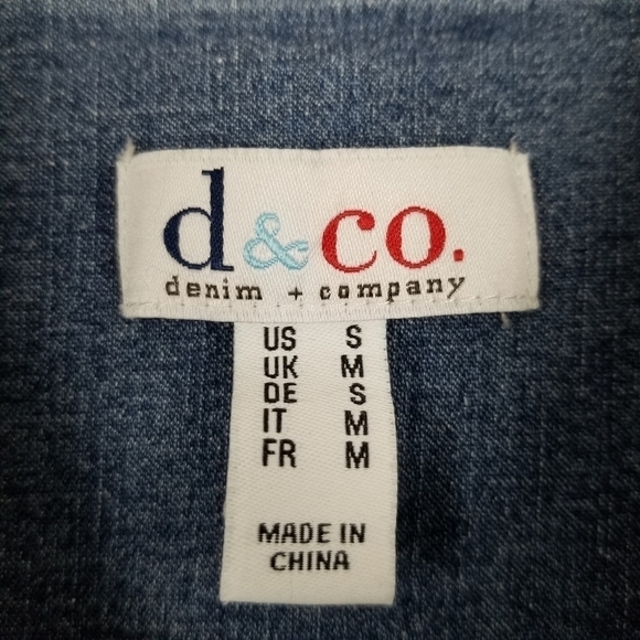 Denim&Co Denim Jean Button Tunic Shirt Pockets Long Sleeve Vintage Size Small - Picture 3 of 9